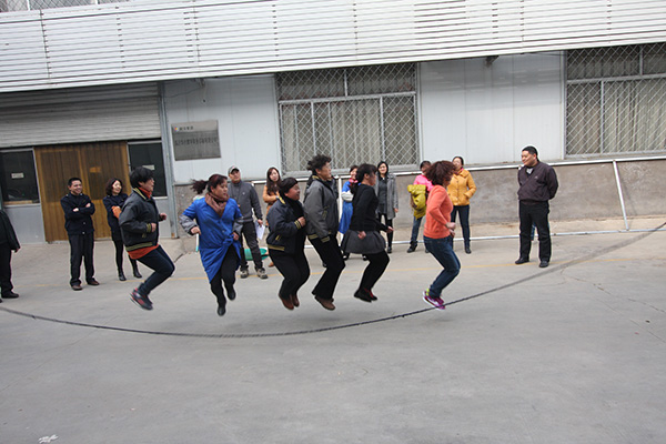 集团举办“庆三八”趣味活动 第 2 张 集团举办“庆三八”趣味活动 第 2 张